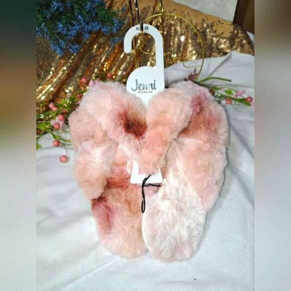 Jenni Intimates Slippers - Picture 2 of 8